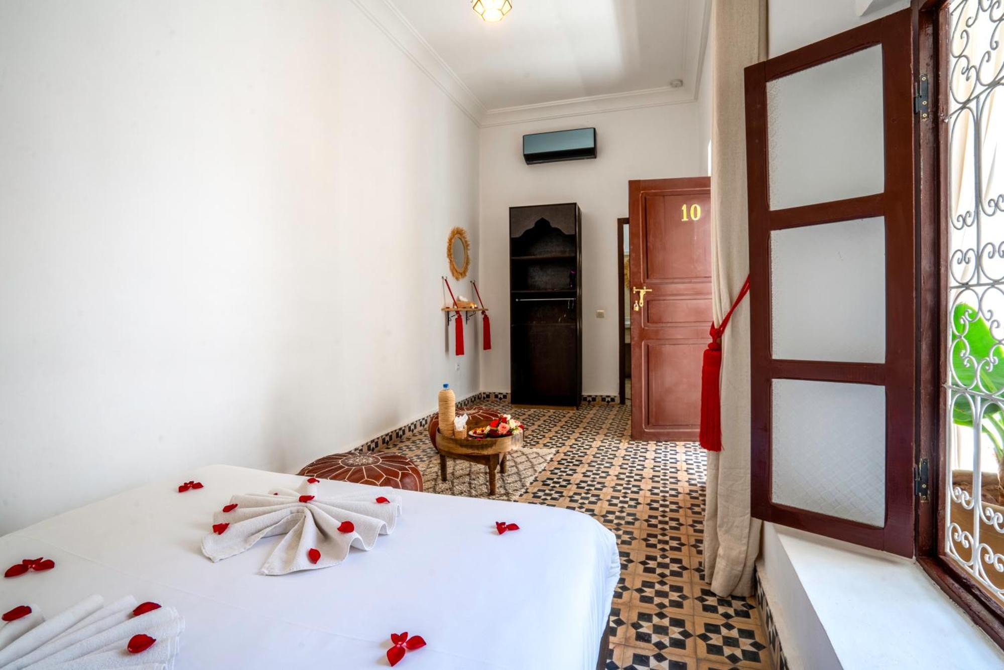 Riad Les Cornes De Gazelle Marrakesch Exterior foto
